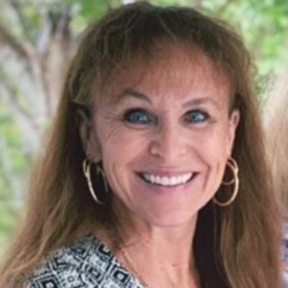 Thank you for visiting my closet! - Picture 1 of 2